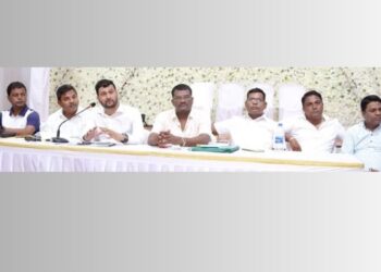 पर्ससीन मासेमारीला मान्यता द्या