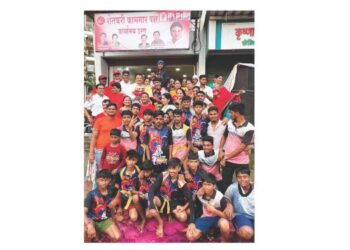 उरणमध्ये शेकाप दहीहंडीचे आयोजन