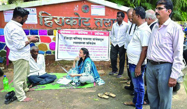 उपोषणकर्त्यांची घेतली चित्रलेखा पाटील यांनी भेट