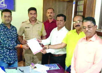 वाहनतळ, कचरा समस्या सोडवा