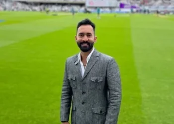 कार्तिक खेळणार एसए लीग