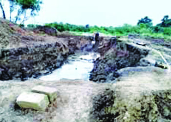 खाडी पूल उभारणीच्या कामाला सुरुवात