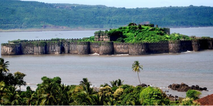 जंजिर्‍याचे दरवाजे लवकरच उघडणार