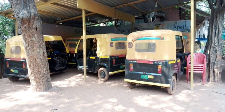 सात ई-रिक्षा निघणार भंगारात