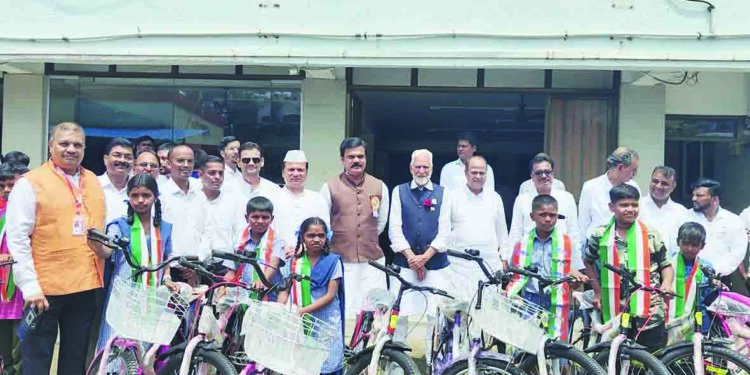 पत्रकार संघटनेचा समाजाभिमुख उपक्रम- डॉ. गुणे