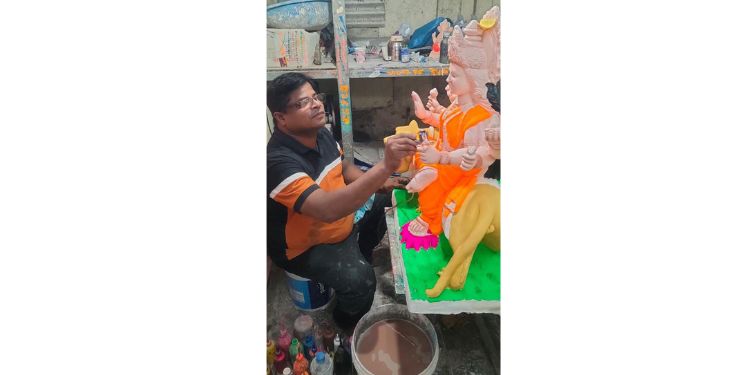 तरुणाईला लागले नवरात्रीचे वेध