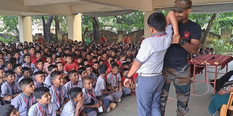 महिला आघाडी संवाद बैठक