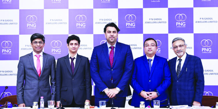 पीएनजी ज्वेलर्सकडून समभागाची विक्री