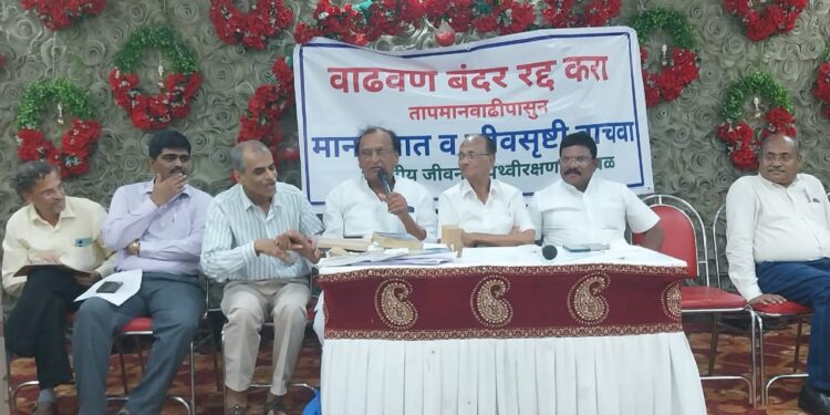 वाढवण बंदराविरुद्ध एकजुटीने लढा द्या- शेतकर्‍यांचे नेत रघुनाथ पाटील