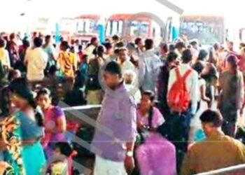 मुंबईच्या चाकरमान्यांना परतीचे वेध