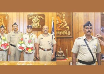 पोलीस कर्मचार्‍यांची बढती