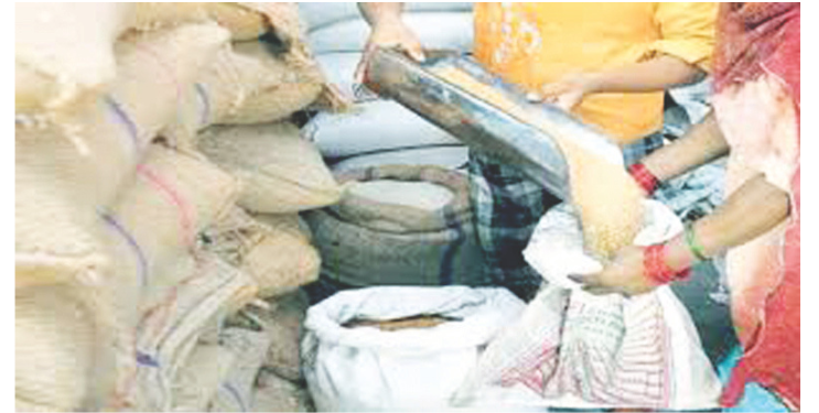 शिधावाटप दुकानात जिन्नसांचा अपहार