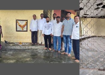 हुतात्मा स्मारकातील बांधकाम साहित्य हटविले