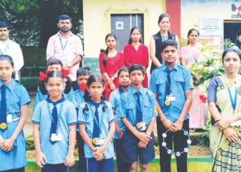 स्वच्छता विषयी पथनाट्य, वडगांव शाळेचा उपक्रम