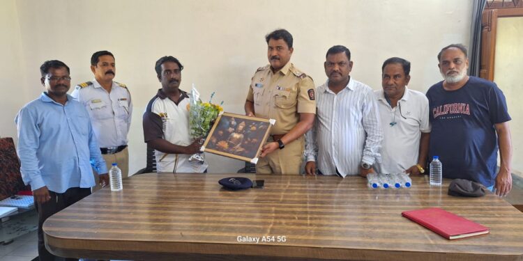 टॅक्सी संघटनेची सभा संपन्न