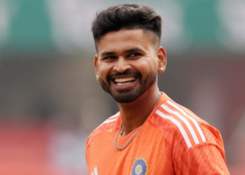 श्रेयसने मुंबईत खरेदी केले आलिशान घर