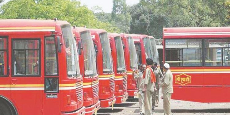 कोकणात जाण्यासाठी भाविक निघाले