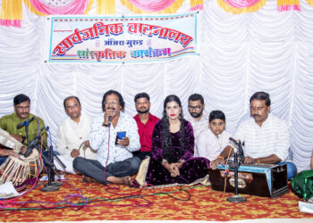 वाचनालयात दिवाळी पहाट संपन्न