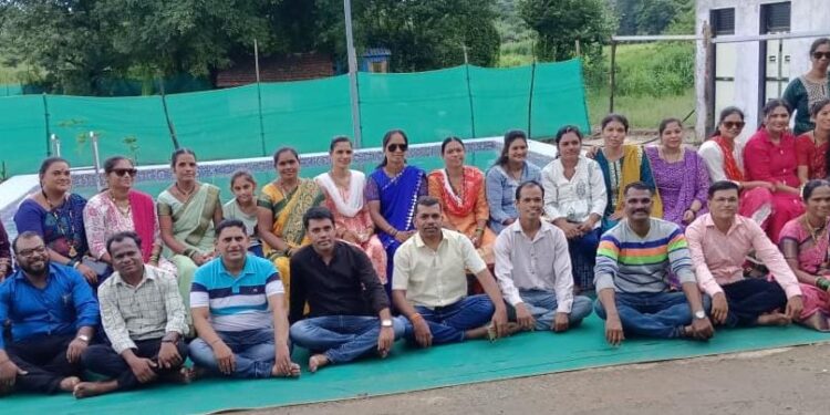 विद्यार्थ्यांचा स्नेहमेळावा उत्साहात