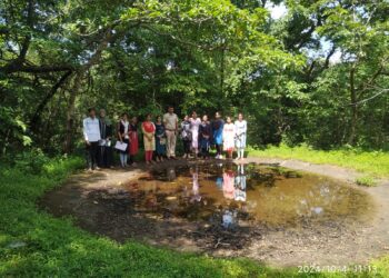 नर्सिंगच्या विद्यार्थ्यांची जंगल भ्रमंती