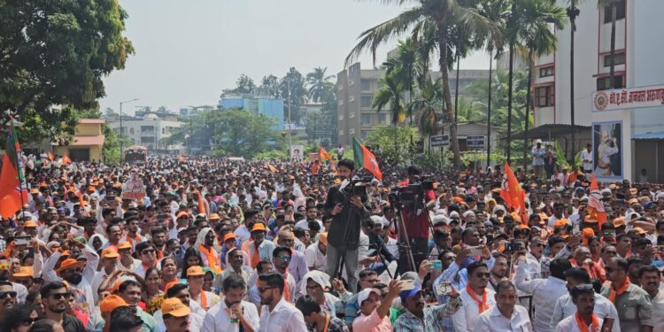 आता महायुतीचे झेंडेही रुसले