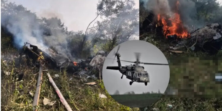 पुण्यात हेलिकॉप्टर कोसळून तिघांचा मृत्यू