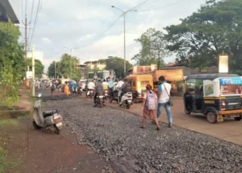 रस्त्यांच्या साईडपट्ट्या अपघाताला निमंत्रण