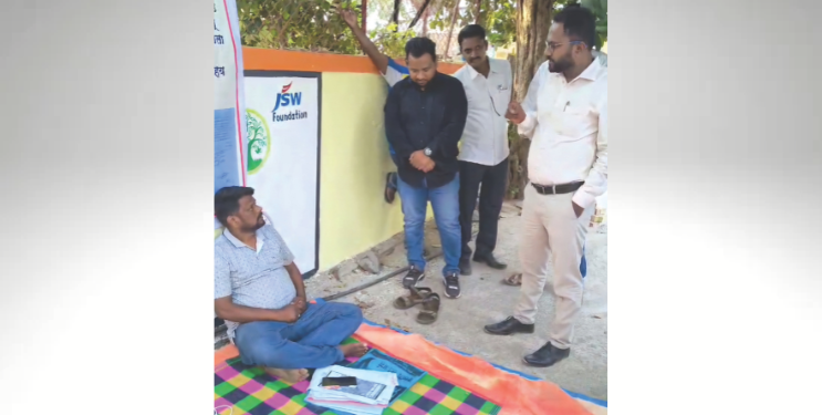 कोल्हारे ग्रामपंचायत विरोधात उपोषण