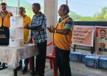 अंगणवाड्यांना वॉटर फिल्टरचे वाटप