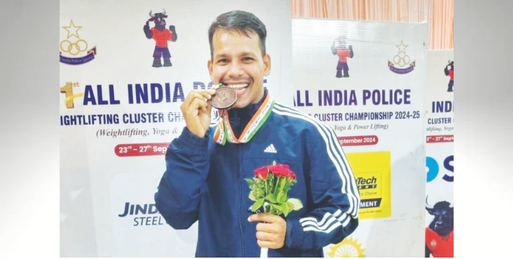 रितेश यादवची ‘कांस्य’ कमाई