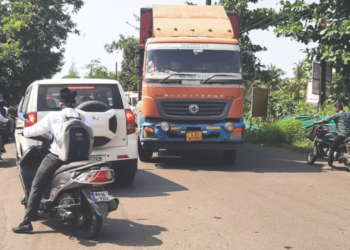 अलिबाग-रोहा मार्गावर वाहतूक कोंडीचे संकट