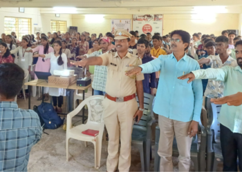 गोखले महाविद्यालयात सायबर सुरक्षा व्याख्यान