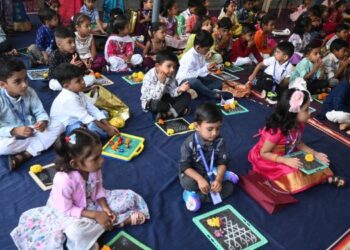 प्री-स्कूलमध्ये दसरा उत्साहात