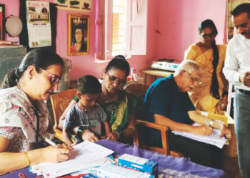 परळी अंगणवाडीत आरोग्य शिबिराचे आयोजन