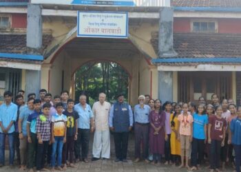 राष्ट्रप्रेम साधण्यासाठी सैन्यात प्रवेश करा