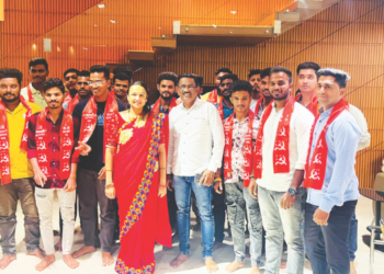 चौलमधील असंख्य तरुण शेकापमध्ये