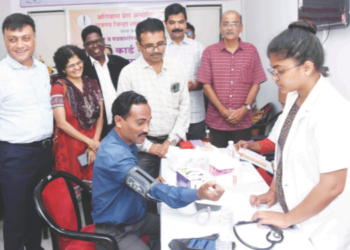 अलिबागमधील पत्रकारांची आरोग्य तपासणी