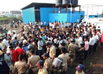 पुण्यात पाण्याची टाकी कोसळून चार कामगारांचा मृत्यू