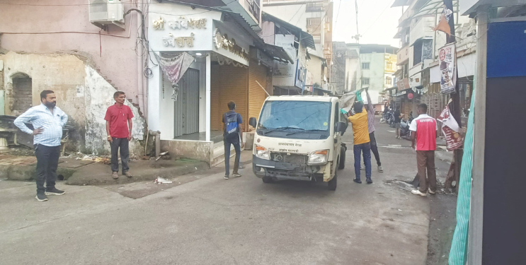 कर्मचाऱ्यांना शिस्त लावण्याचा प्रयत्न