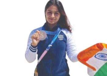 मनू भाकरची चाहत्यांनी उडवली खिल्ली