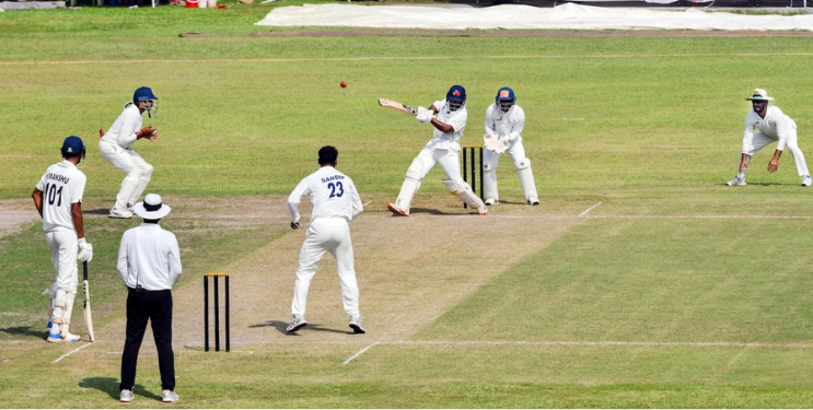 मुंबईचा तिसरा सामना अनिर्णित