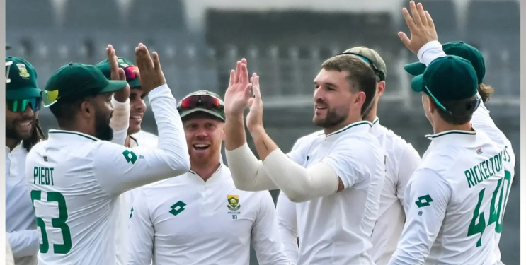 दक्षिण आफ्रिकेने रचला इतिहास