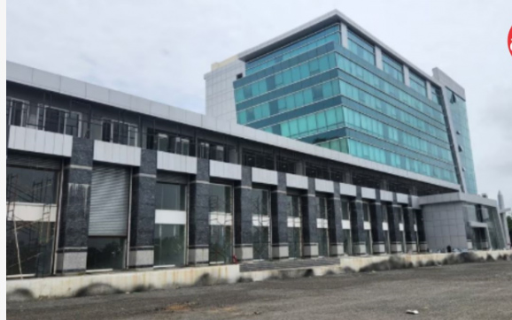 पालिकेचे तरण तलाव दुरुस्तीच्या प्रतीक्षेत