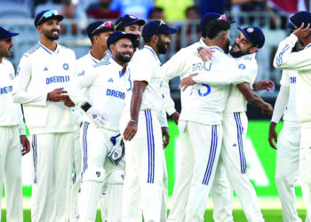 भारताने भेदलं पर्थचं चक्रव्यूह!