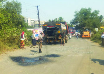 माथेरान-नेरळ-कळंब रस्त्याची डागडुजी सुरू