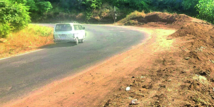 धोक्याच्या वळणाला संरक्षणाची गरज