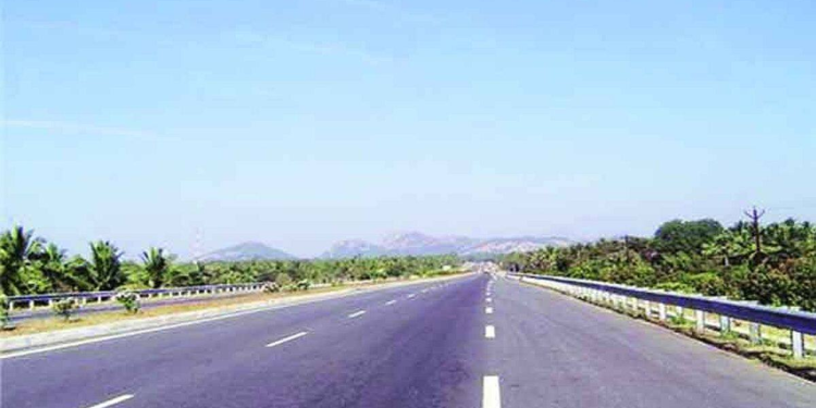 मुंबई-बंगळुरु अंतर अवघ्या सहा तासांवर