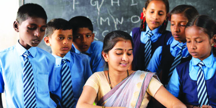 कार्यशिक्षणासाठी अंशकालीन निदेशक