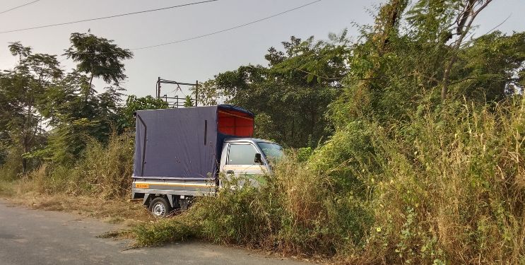 घोटवडेजवळ टेम्पोचा अपघात