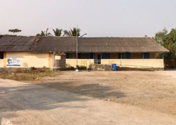 बंद शाळा पुन्हा दुर्लक्षित